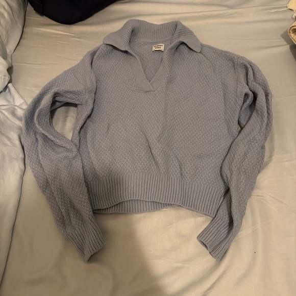 Aritzia Sweaters - Aritzia sweater